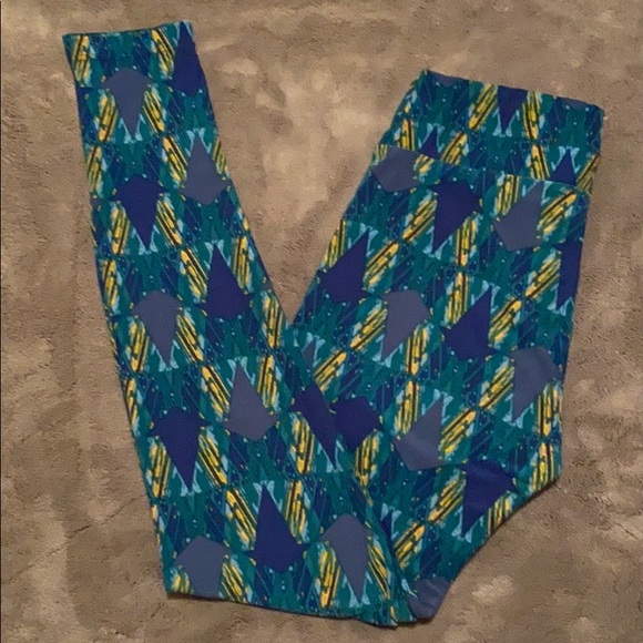 LuLaRoe Pants - NWOT! LuLaRoe Leggings OS JC005-03 112016